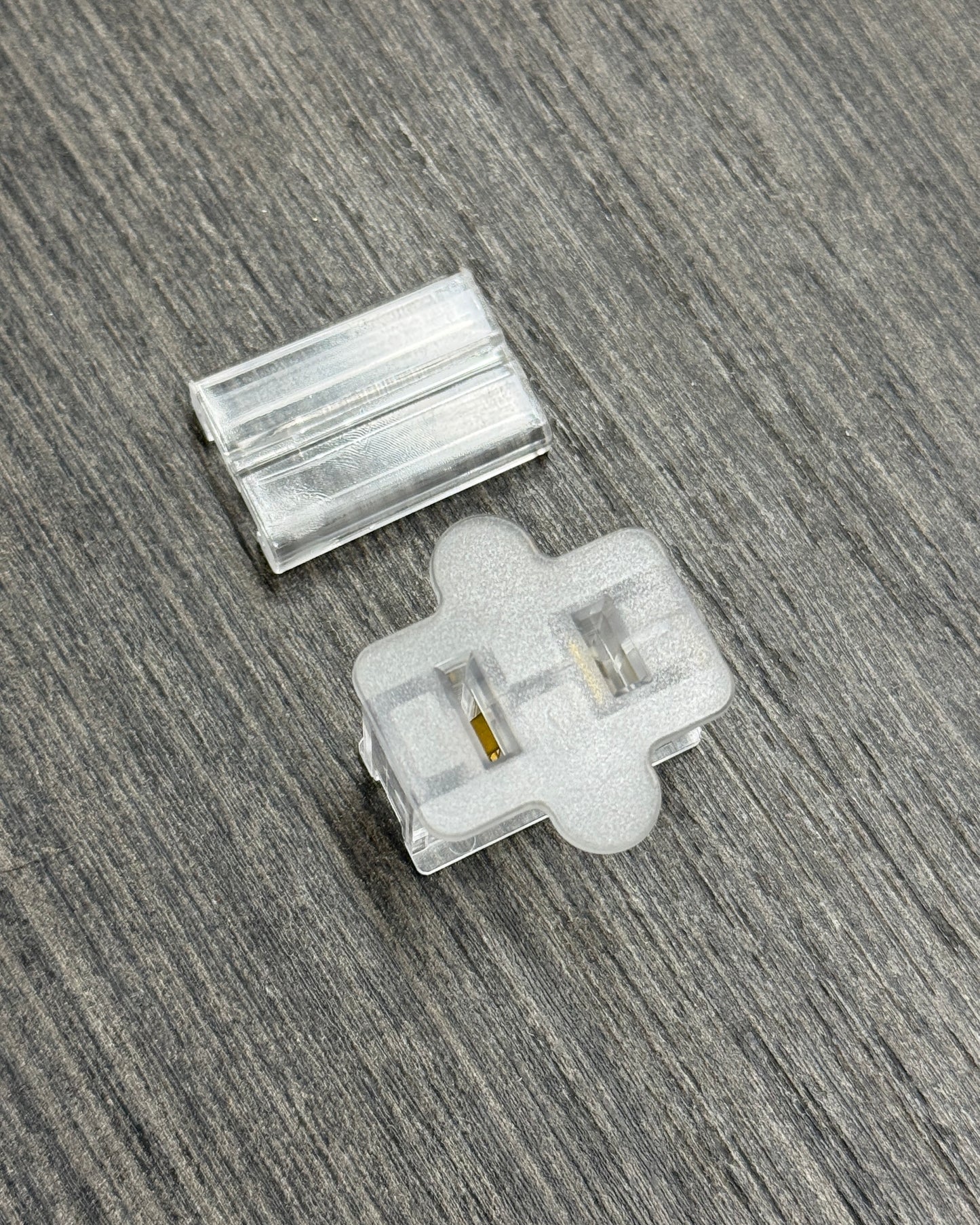Clear Female Plug
