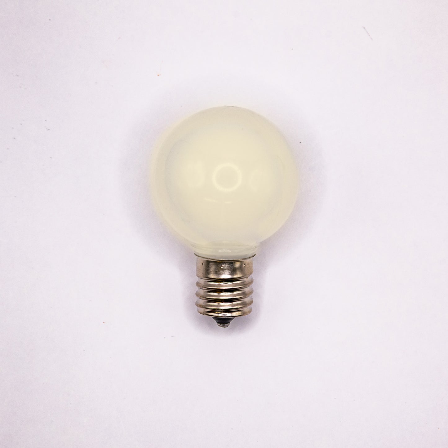 G40 (C9) LED Smooth Opaque Bulb | 7 Colors